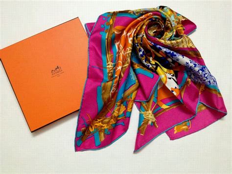 hermes italia prezzo foulard|Foulard Hermès da donna .